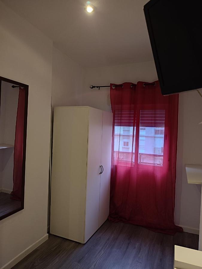 Avenue Rooms 瓦伦西亚 外观 照片